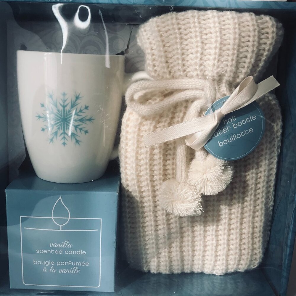 NWT–Relaxing Cozy Gift Set – Rose & Robin